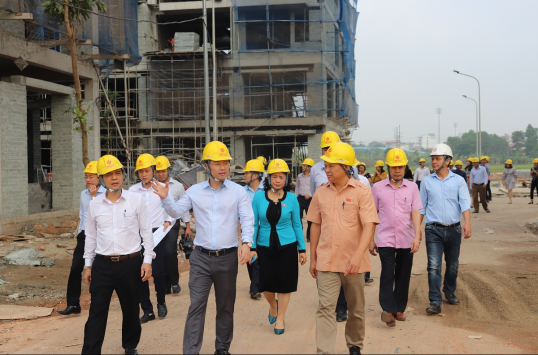 VINH PHUC省国会代表团参访TMS Grand City Phuc Yen 项目