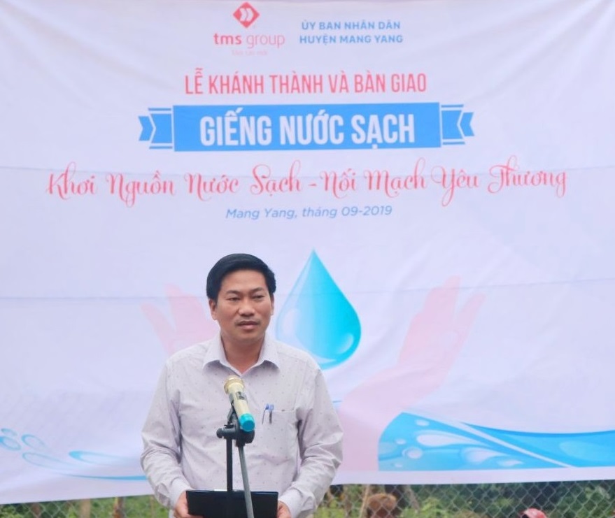 Le Trong Mang Yang현 인민위원회  부비서는 오랫동안 주민들이 깨끗한 물 사용을 간절히 바랐다며 Đăk Trang 마을과 Đăk Hlăh Tơ Drăh 마을의 기쁨을 보며 감동받았고 이 선물을 준 TMS그룹 경영진에게 감스를 표했다. 